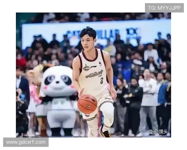 徐杰35分荣膺全明星MVP 南区胜北区 徐杰35分荣膺全明星MVP 南区胜北区